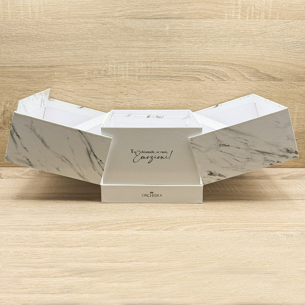 Coppia Innamorati con Base Avorio Orchidea