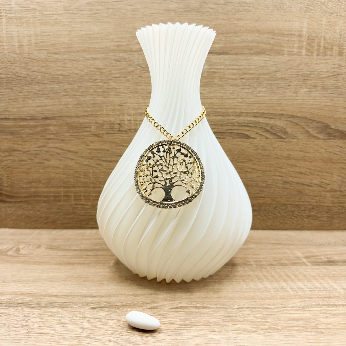 Vaso In Polimero Bianco Con Effetto Plissettato Madrhelen