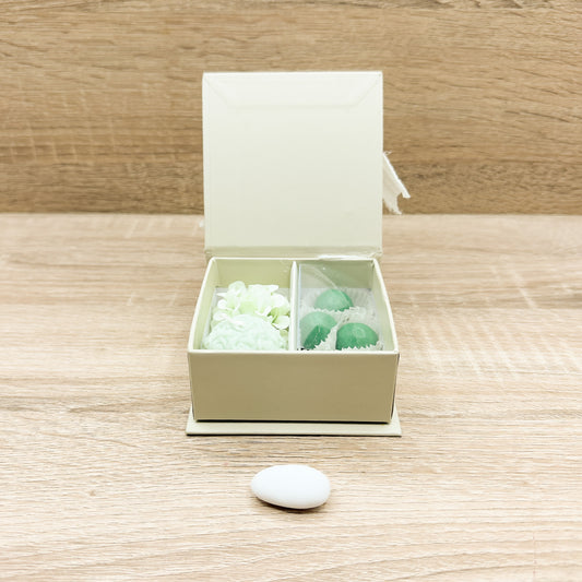Scatolina Con Confetti E Candela Rosa Verde Orchidea Bomboniere