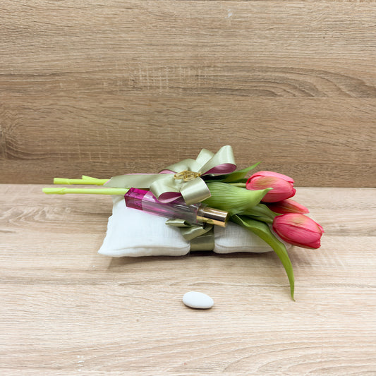 Cuscino Bianco Con Tulipani Rosa e Profumo Orchidea Bomboniere