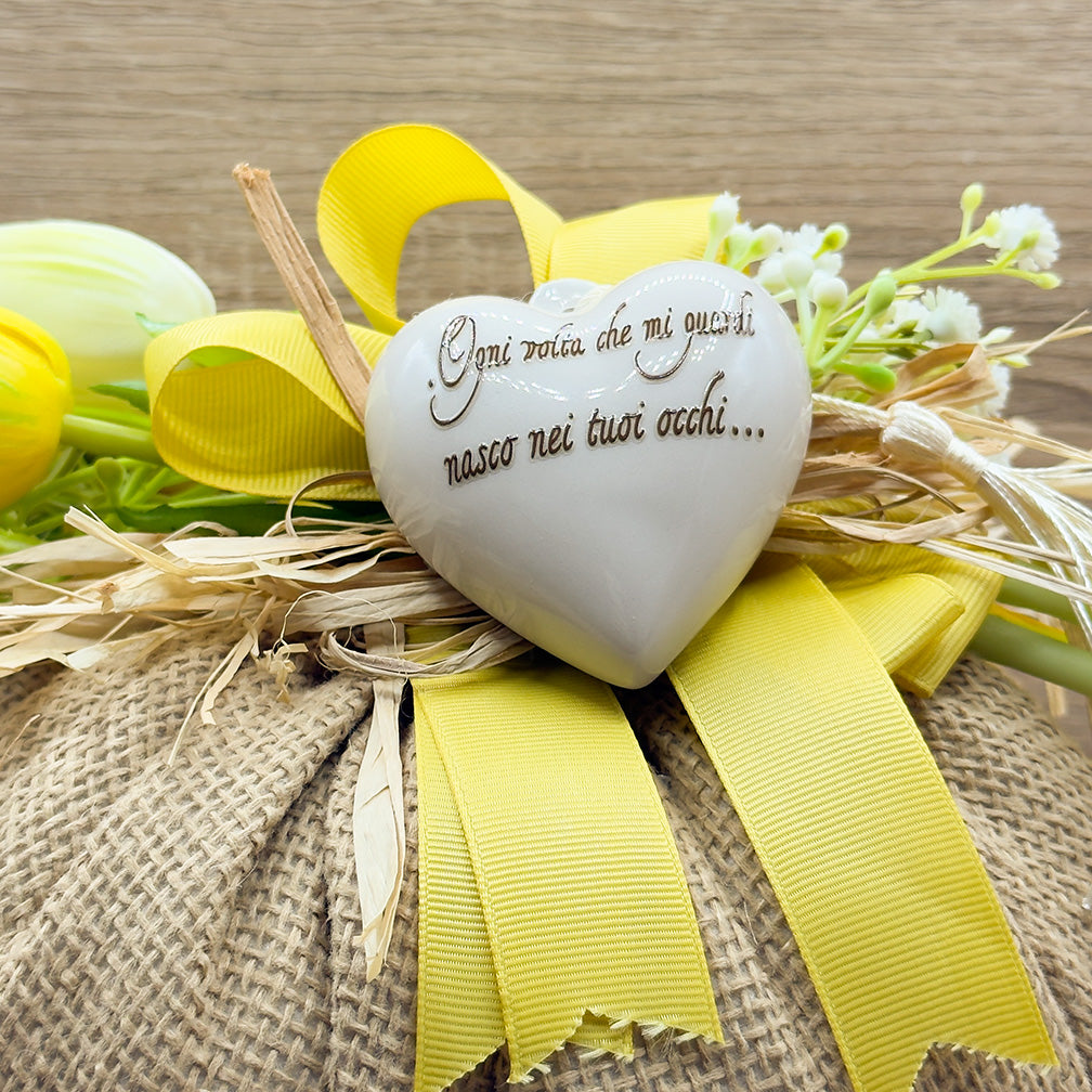 Sacchettone Con Tulipano Giallo E Cuore Bianco Orchidea Bomboniere