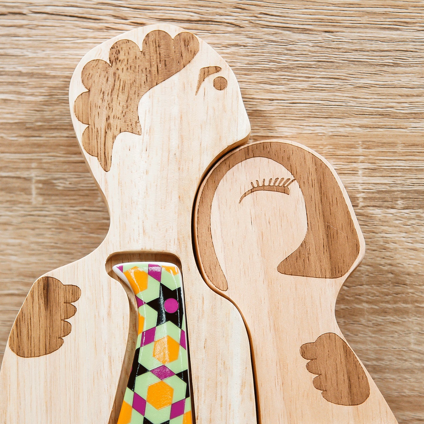 Tagliere e Porta Stuzzichini LOVE "Tie Decor" Madrhélen