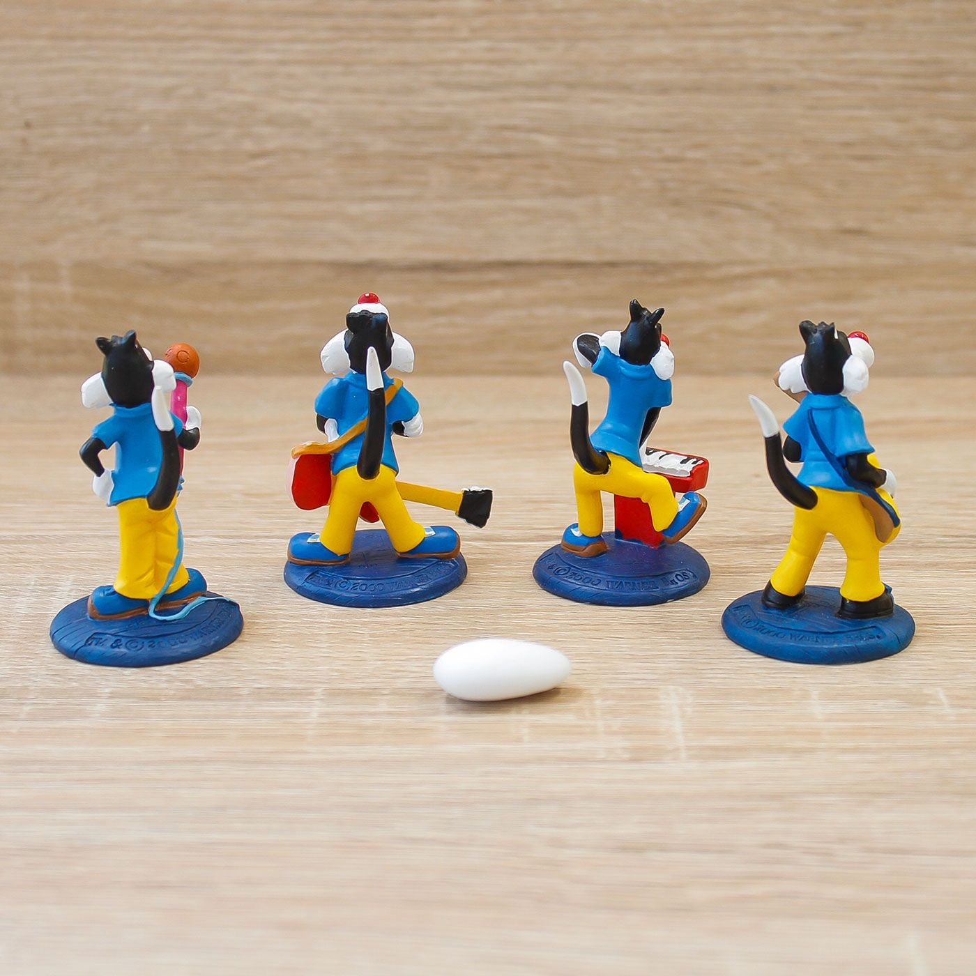 Gatto Silvestro Piccolo con Strumenti Musicali Looney Tunes