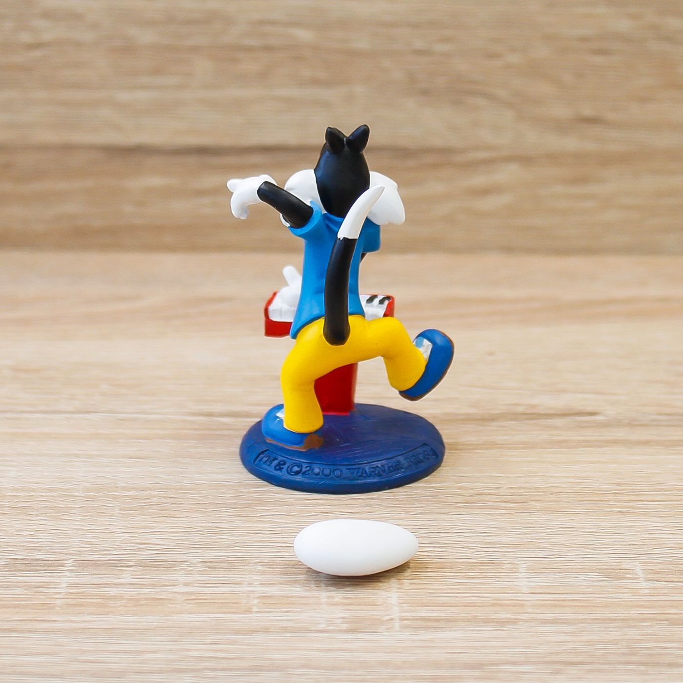 Gatto Silvestro con Piano Looney Tunes