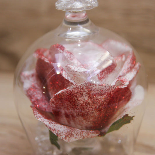 Campana Grande con Rosa Bianca e Glitter Rossi Via Margutta