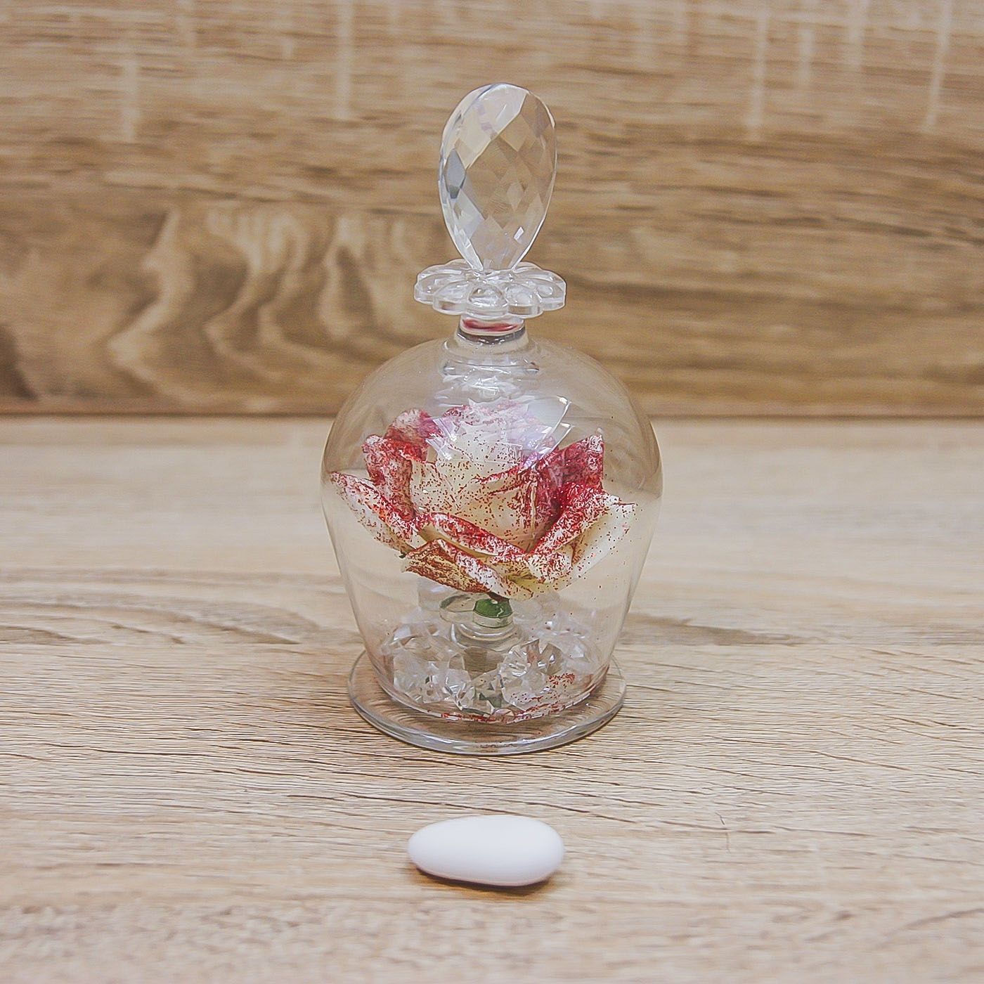 Campana con Rosa Bianca e Glitter Rossi Via Margutta