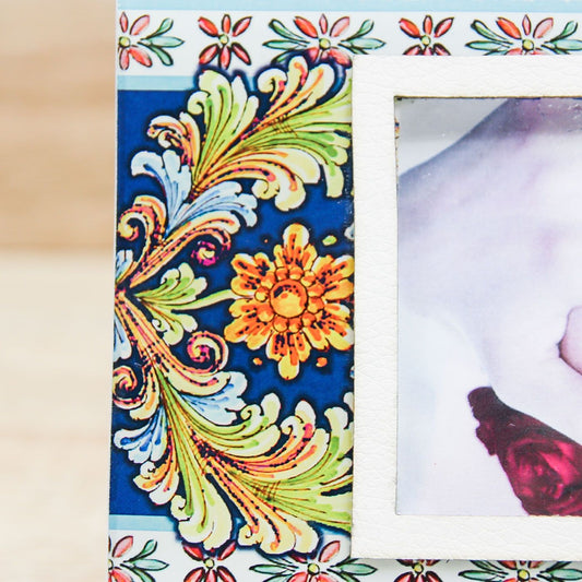 Portafoto Floreale in Blu Prendimi per Mano Solidale