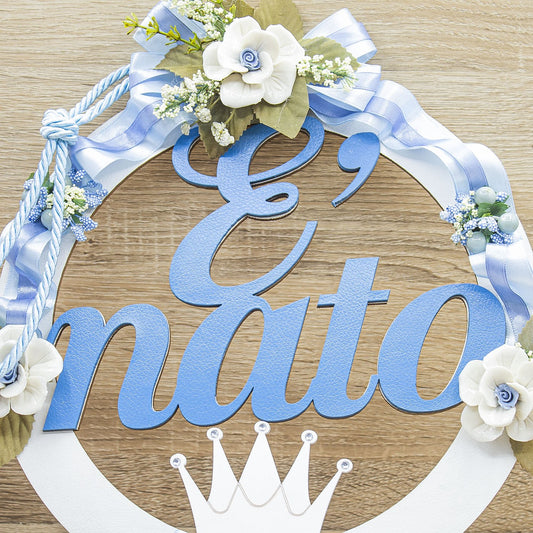 Coccarda "E' Nato" Fiori in Porcellana di Capodimonte