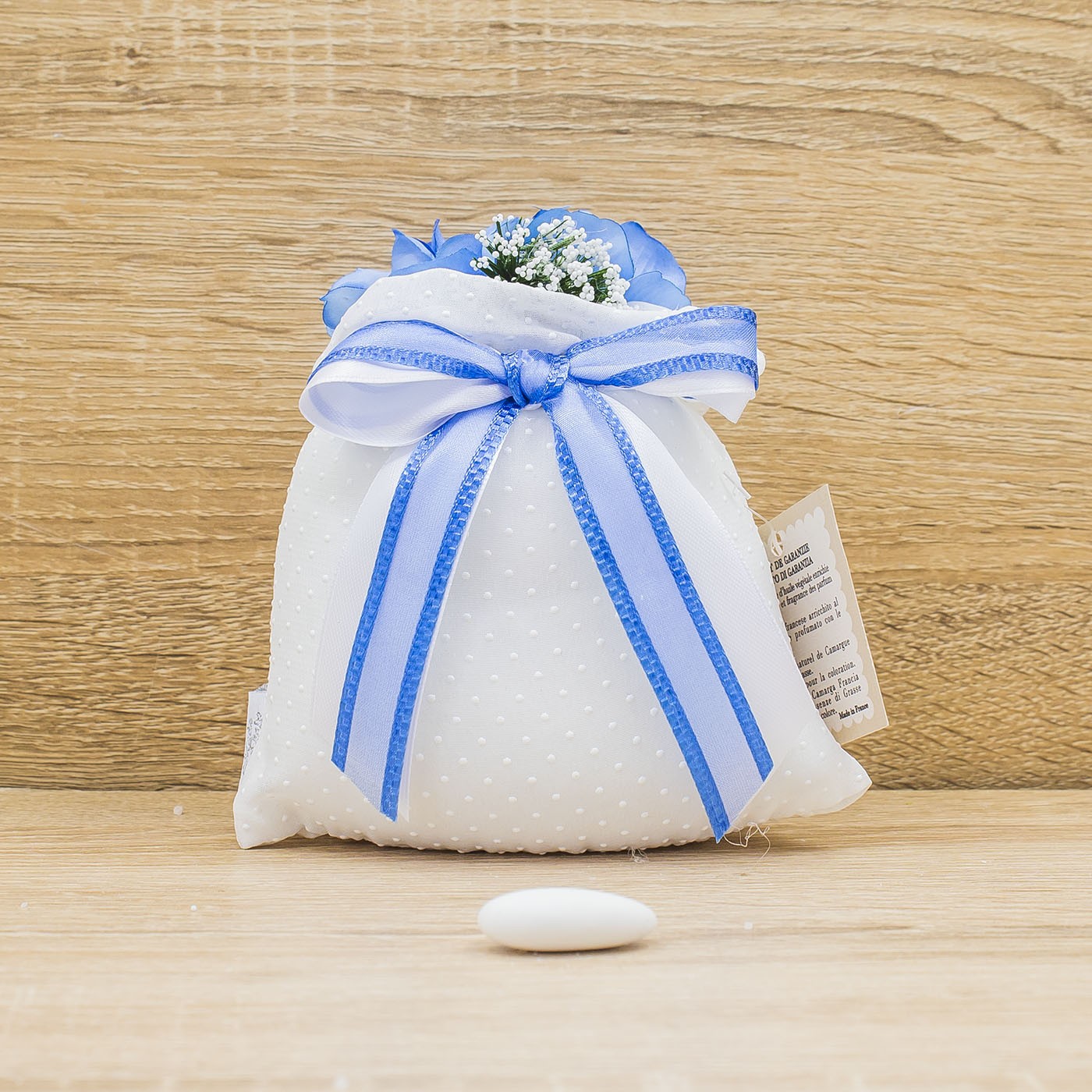 Sacchetto Bianco a Pois con Fiori Blu e Sali Profumati La Vie en Rose