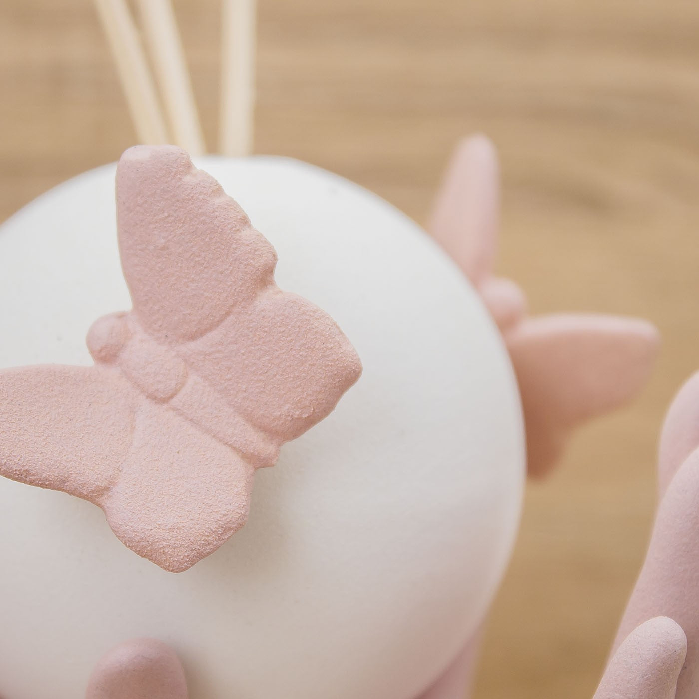 Profumatore Mani con Mappamondo e Farfalle Rosa Stone Italy
