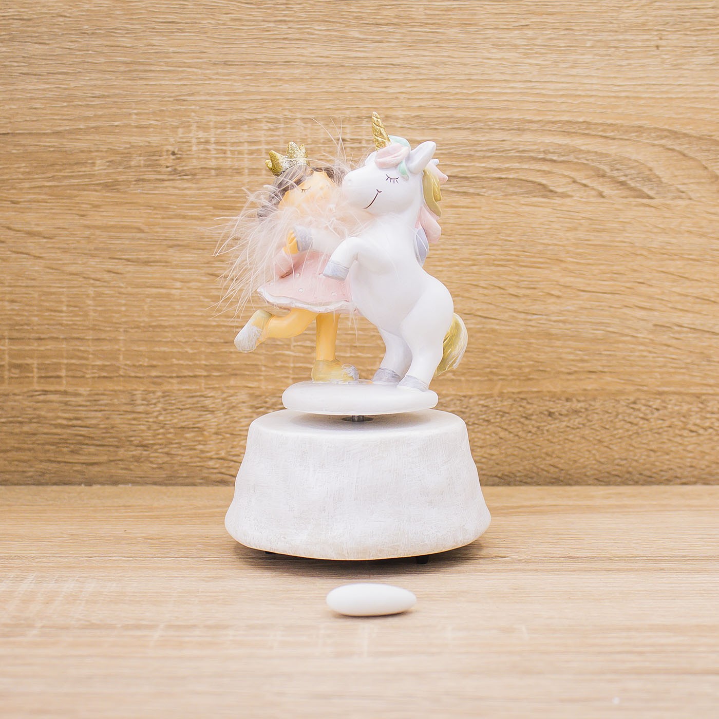 Carillon Bimba Principessa con Unicorno Mandorle by Paben