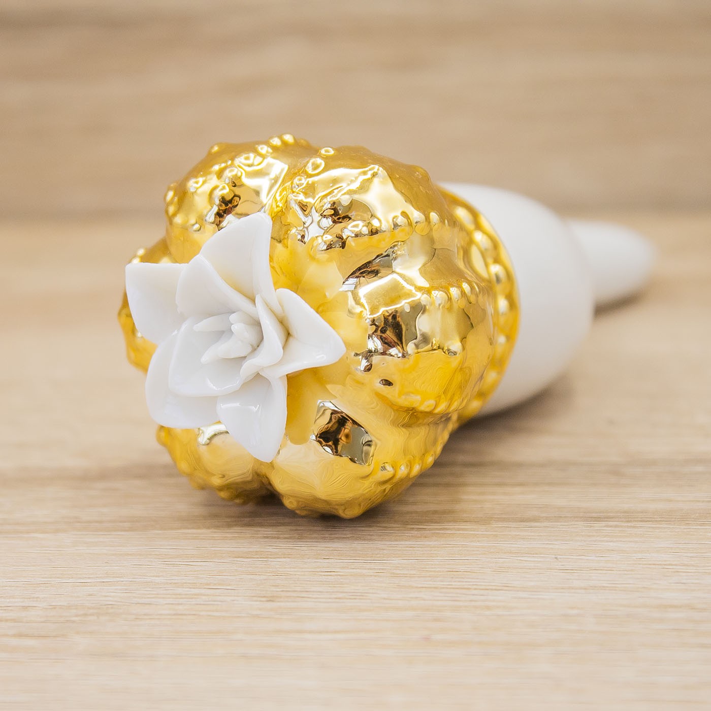 Corno Portafortuna Oro Mandorle by Paben