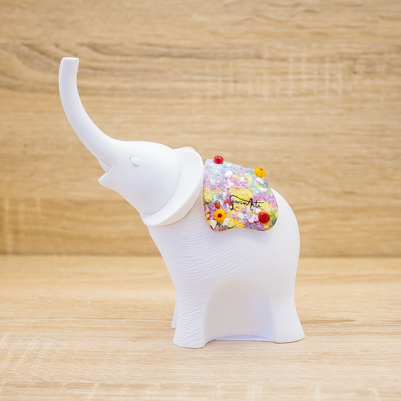Elefante Bianco, Corazza con Decori Lully Argenti