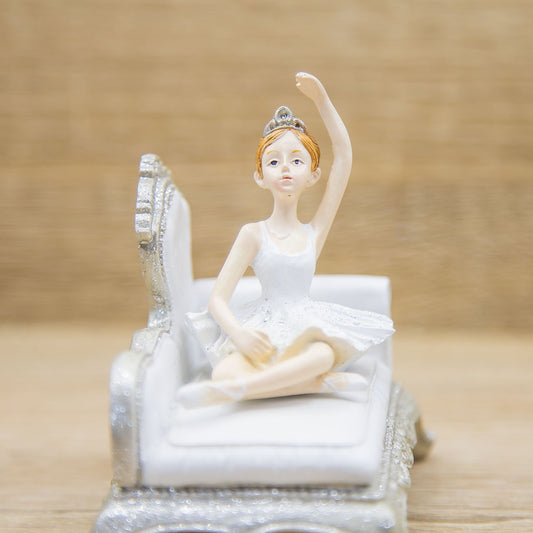Ballerina con Poltrona