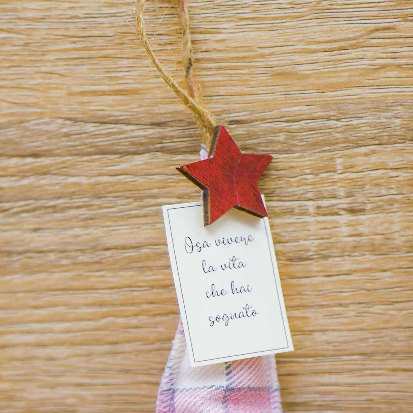 Abete Emozionale con decori Tartan, Sali Profumati e Sacchetto con Rose Beccalli for Life