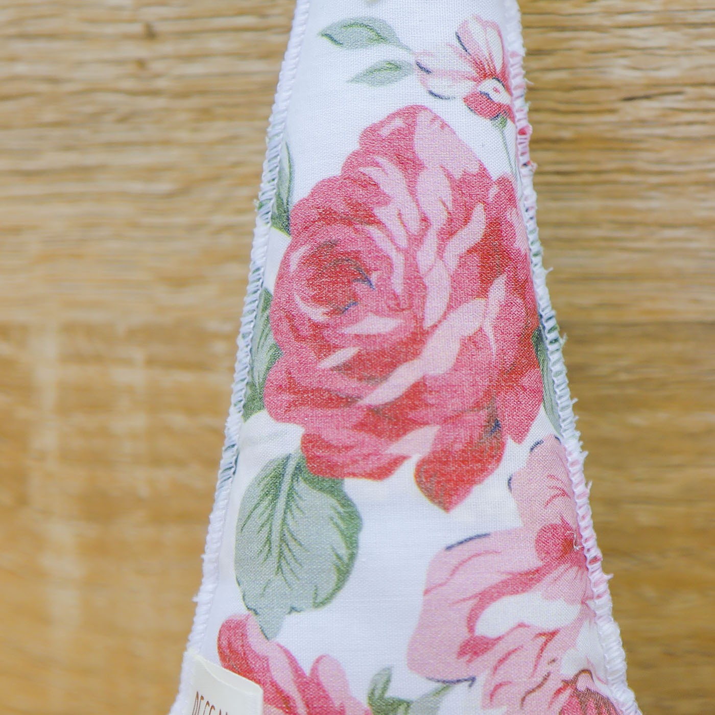 Abete Emozionale con decori di Rose, Sali Profumati e Sacchetto con Rose Beccalli for Life