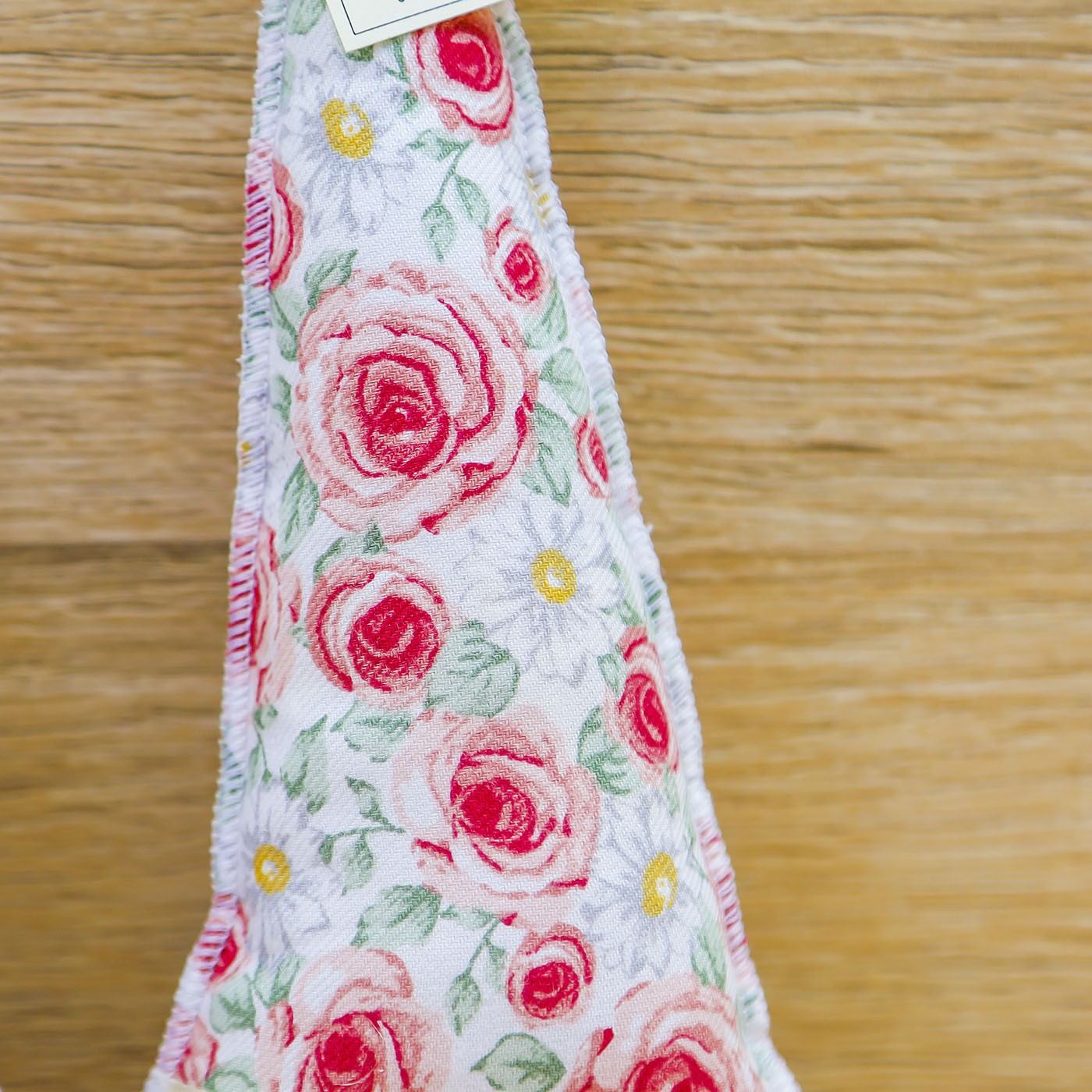 Abete Emozionale con decori di Fiori, Sali Profumati e Sacchetto con Rose Beccalli for Life