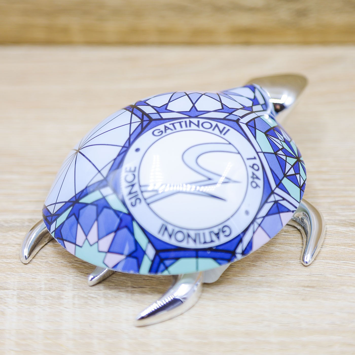 Tartaruga Argento e Corazza con Decori Blu Gattinoni