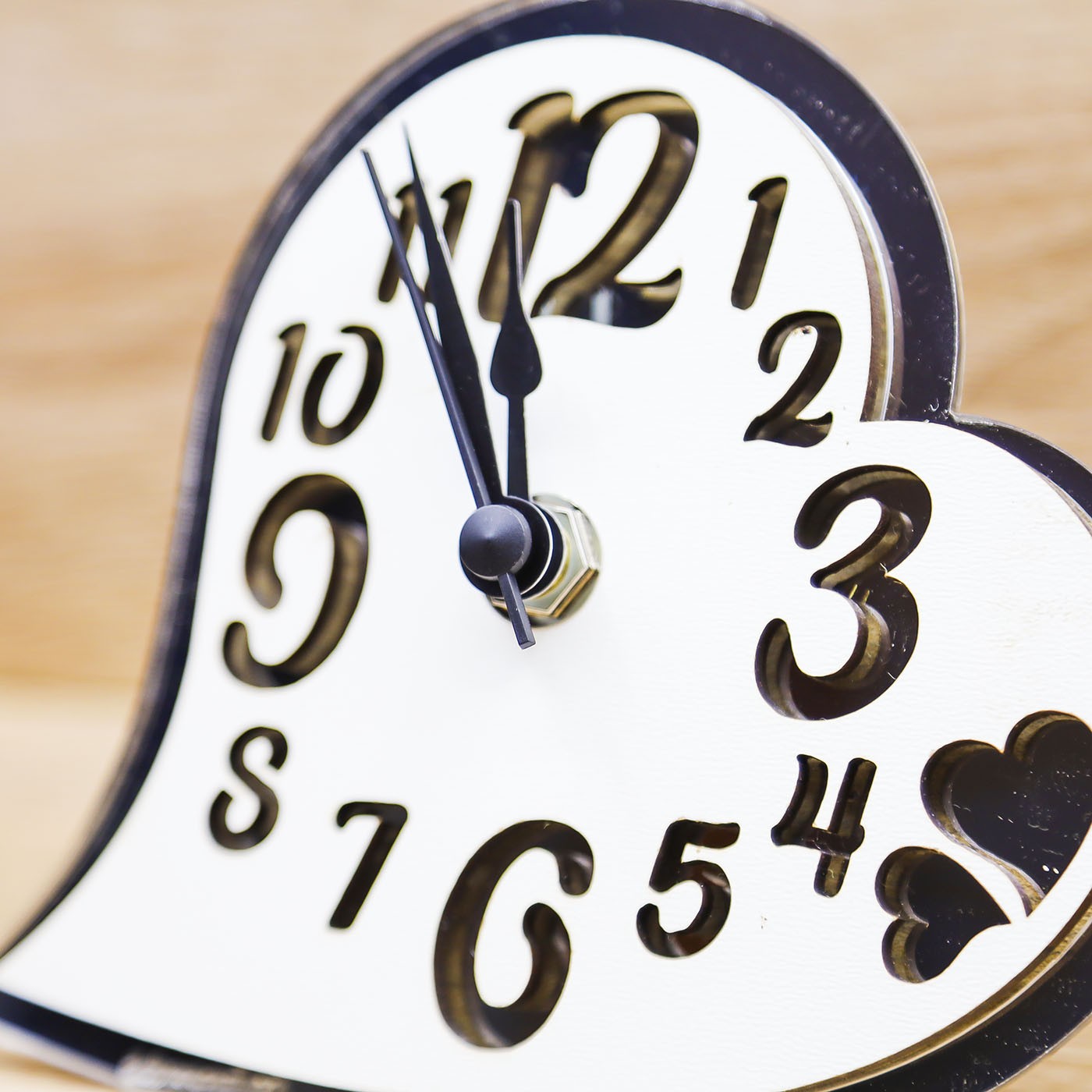 Orologio Grande Cuore Debora Carlucci