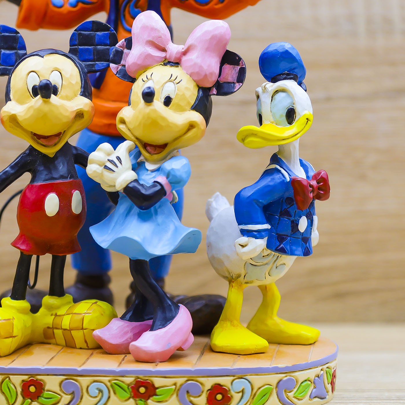 Topolino & Friends Disney Traditions