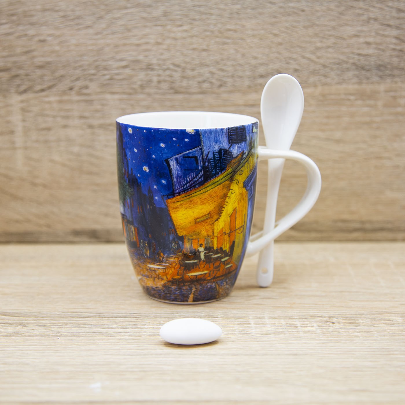 Tazza "Terrazza del Caffè la Sera" di Van Gogh Enesco