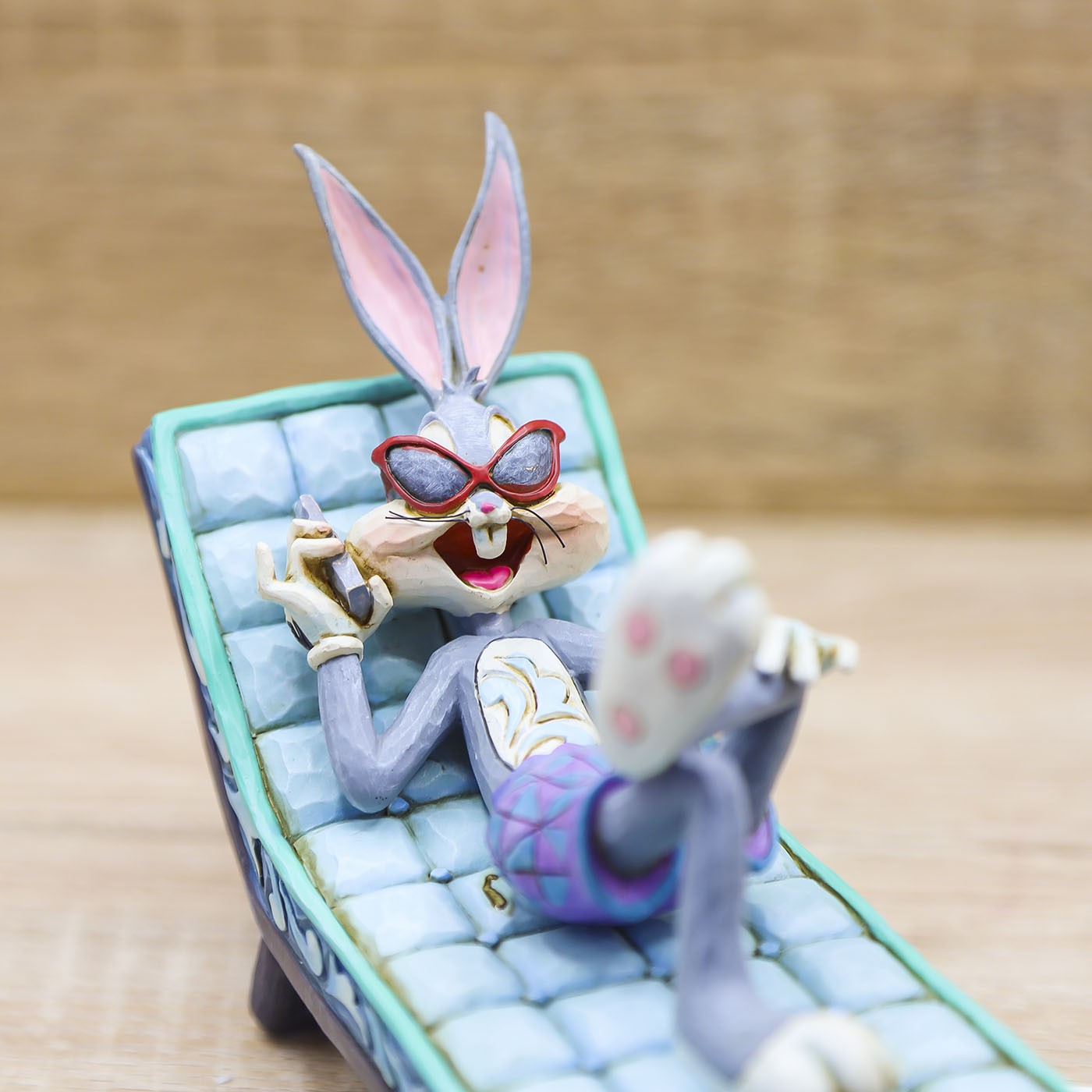 Bugs Bunny - Looney Tunes Disney Traditions