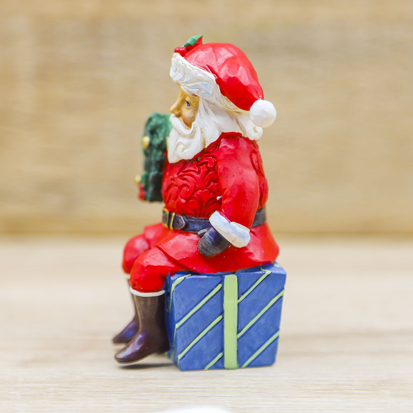 Babbo Natale con Regalo Enesco