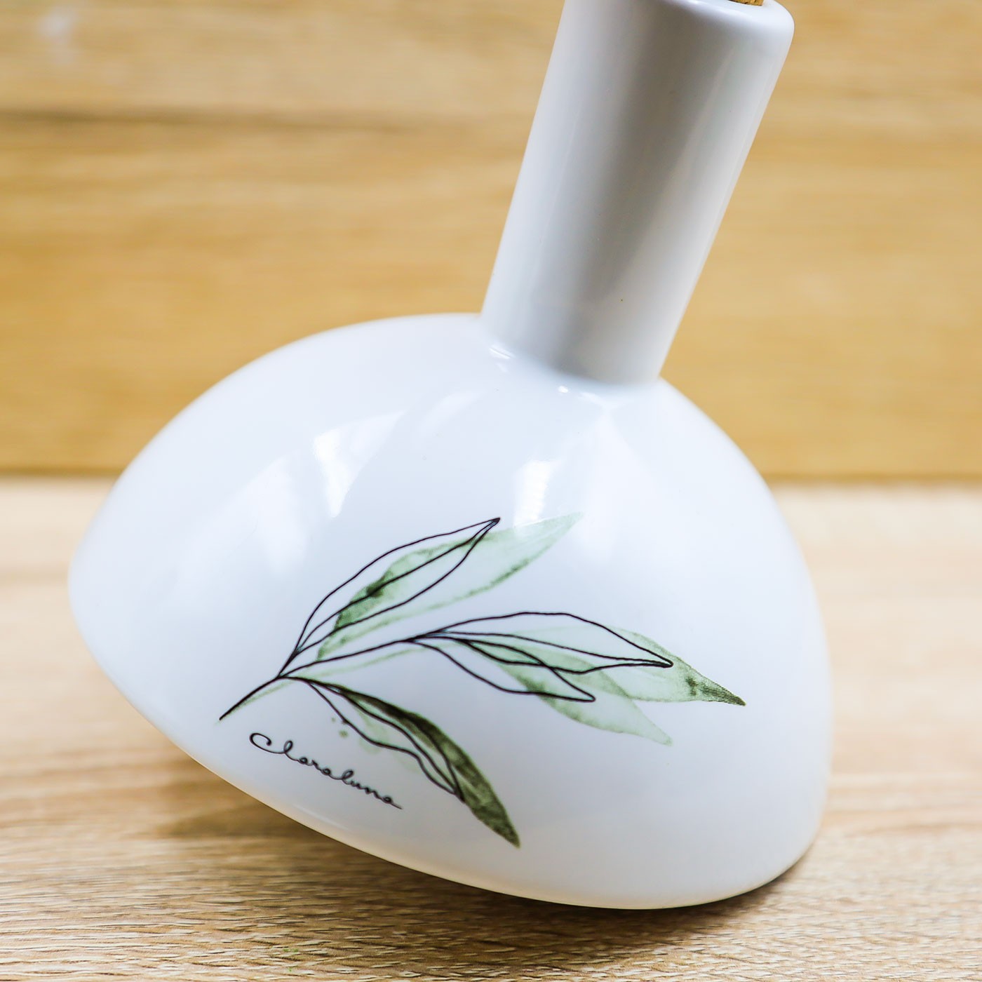 Oliera con Foglia Claraluna