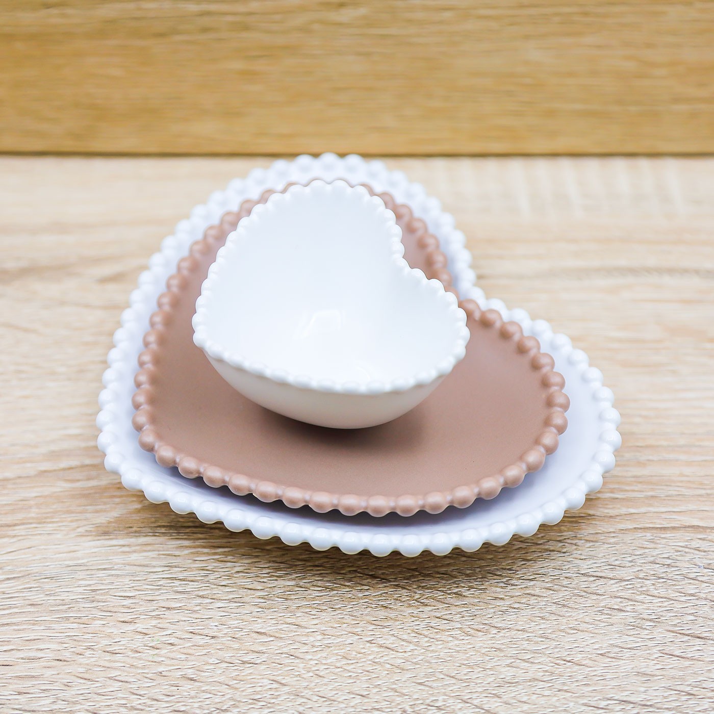 Tris Piatti Bianchi e Tortora Claraluna