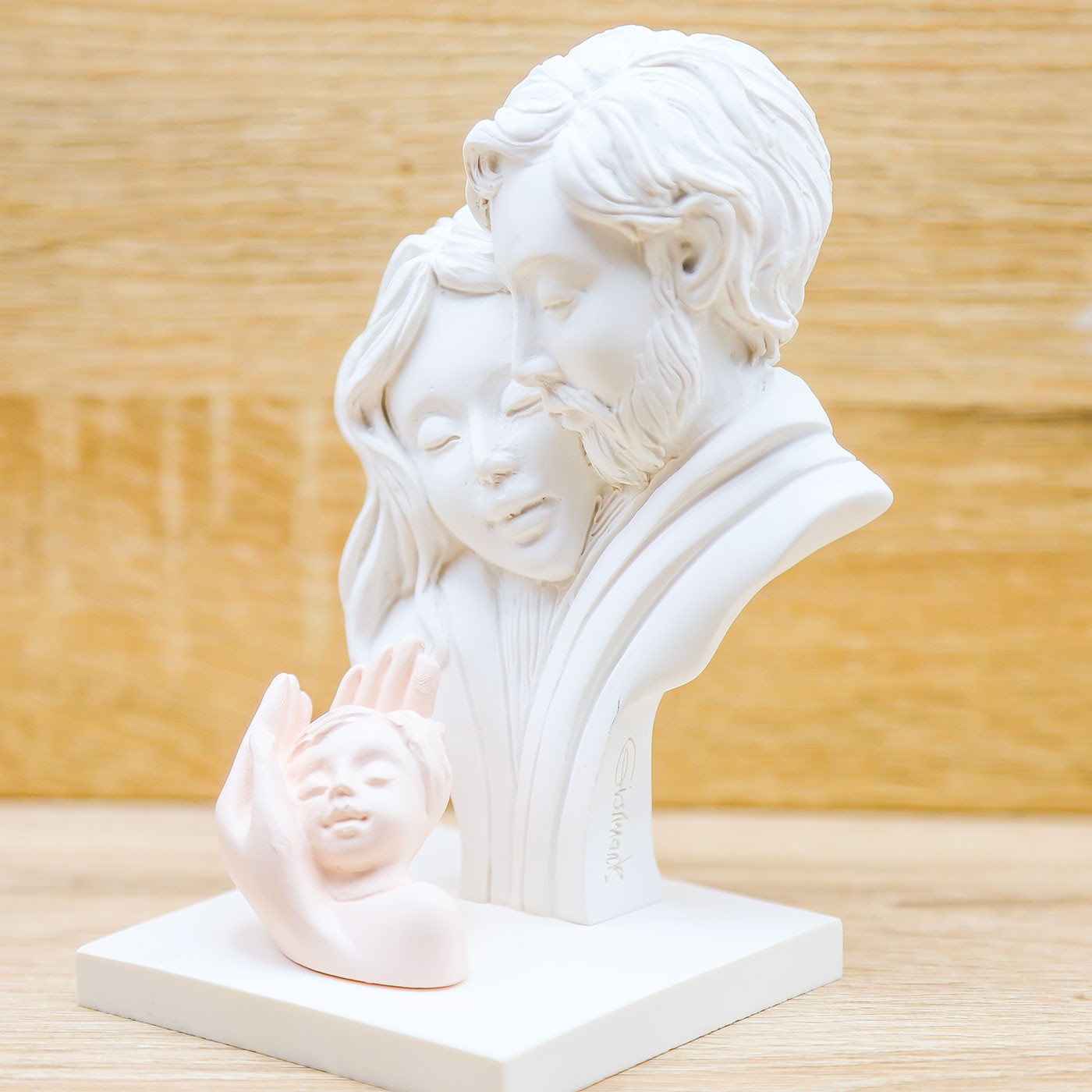 Famiglia con Bimba/o Rosa Giovinarte