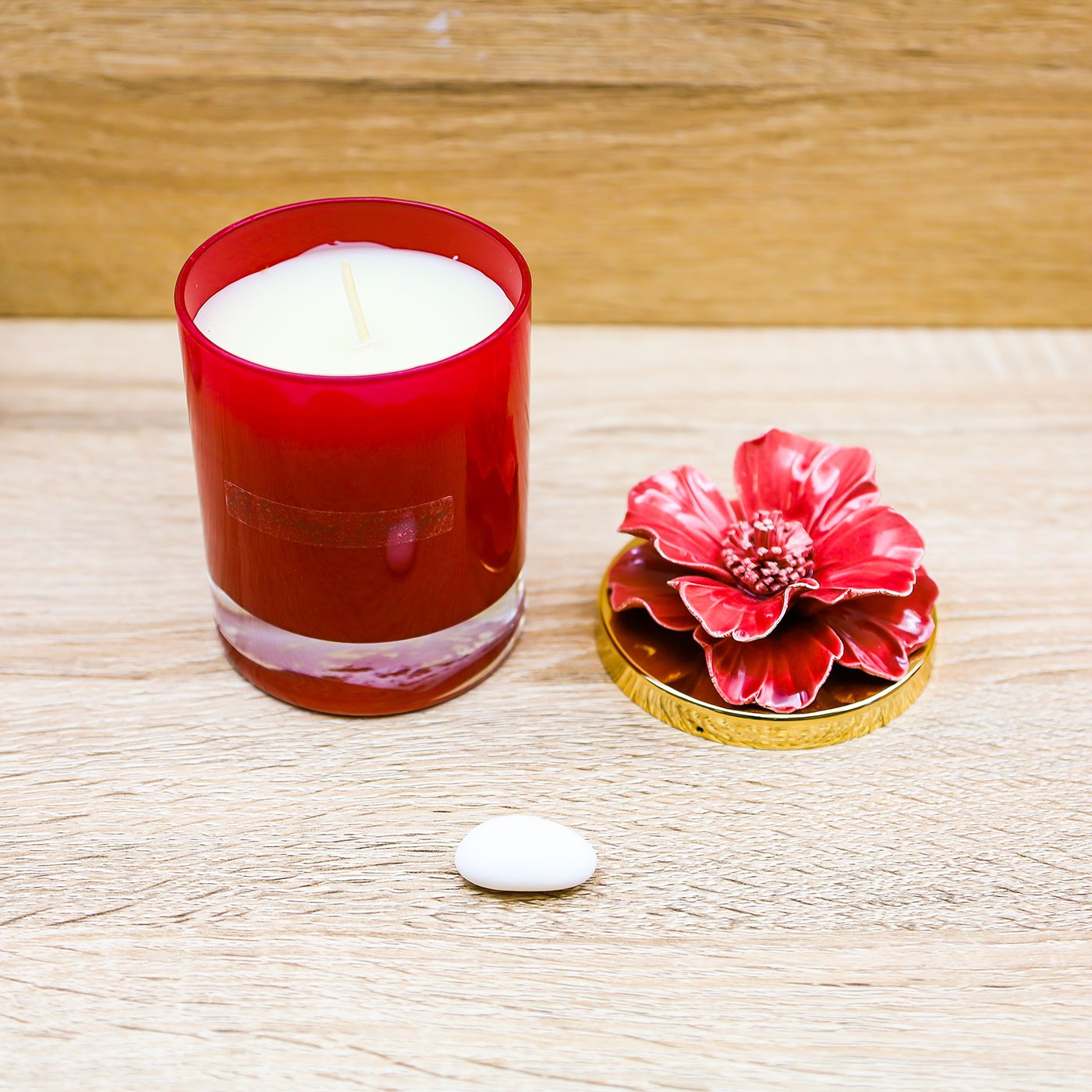 Candela Profumata con Fiore Rosso Pienne Design
