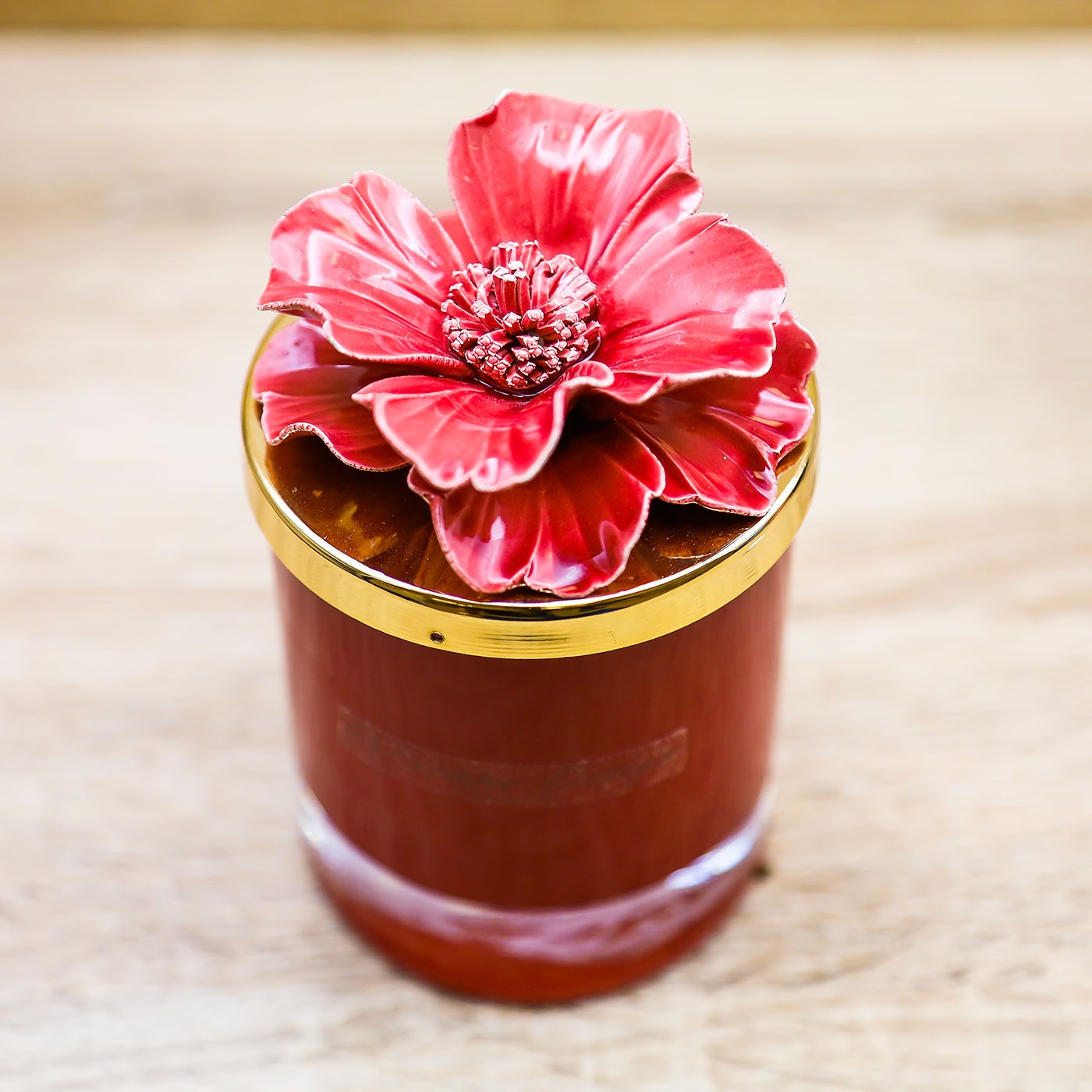Candela Profumata con Fiore Rosso Pienne Design