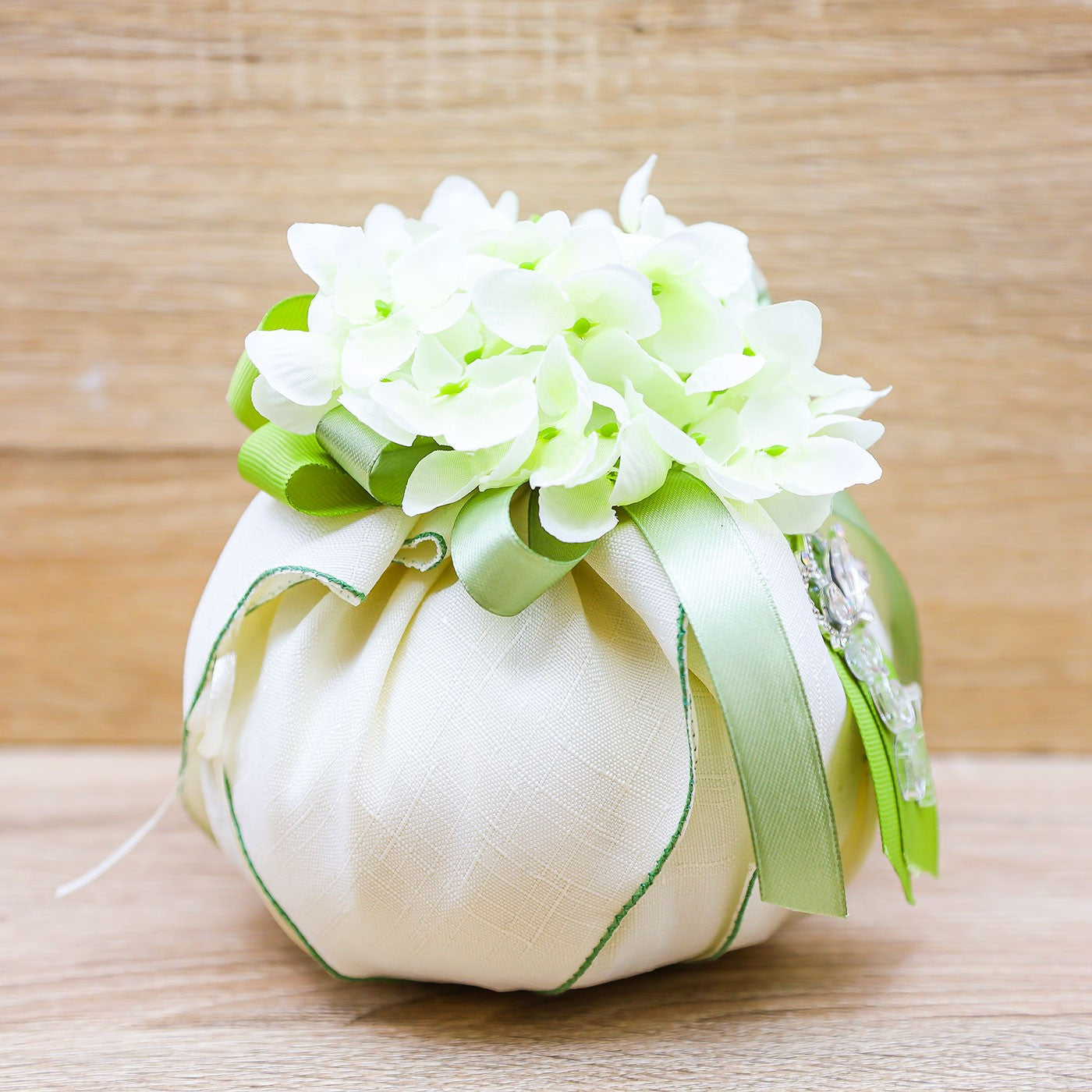 Sacchetto con Fiorellini, Corona e Iniziali Personalizzate