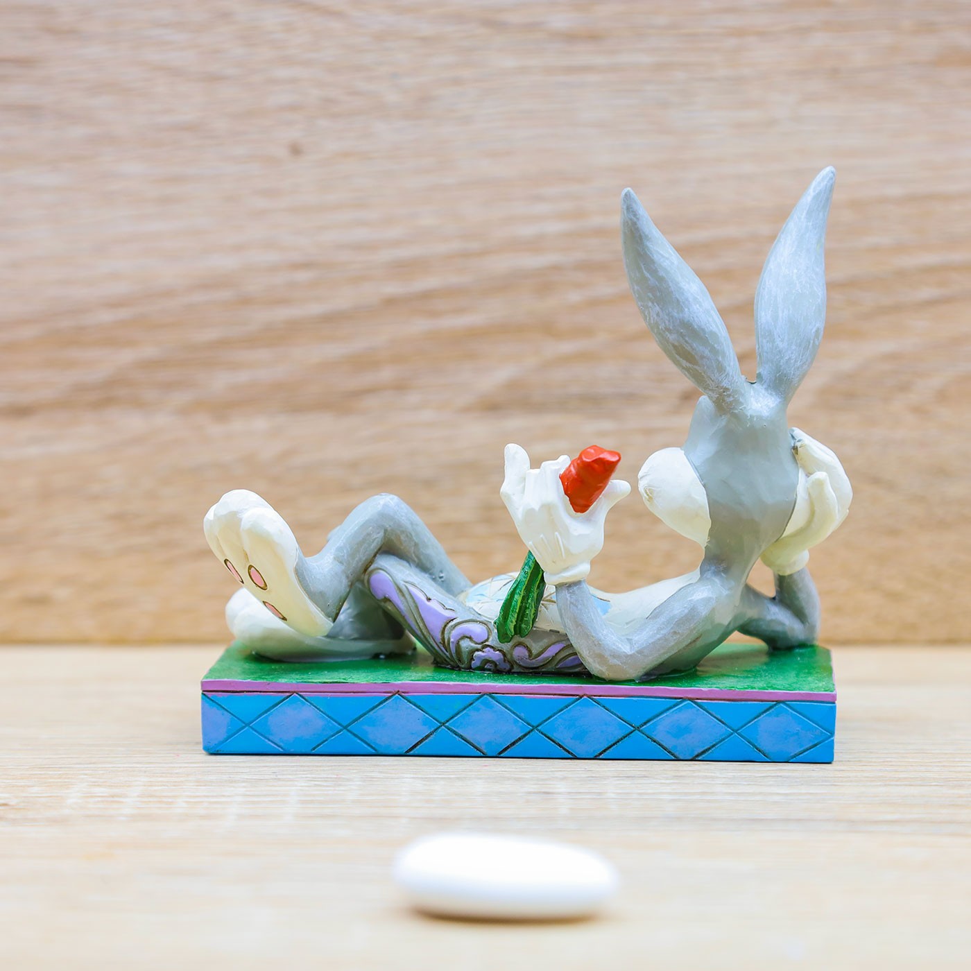 Bugs Bunny - Looney Tunes Disney Traditions
