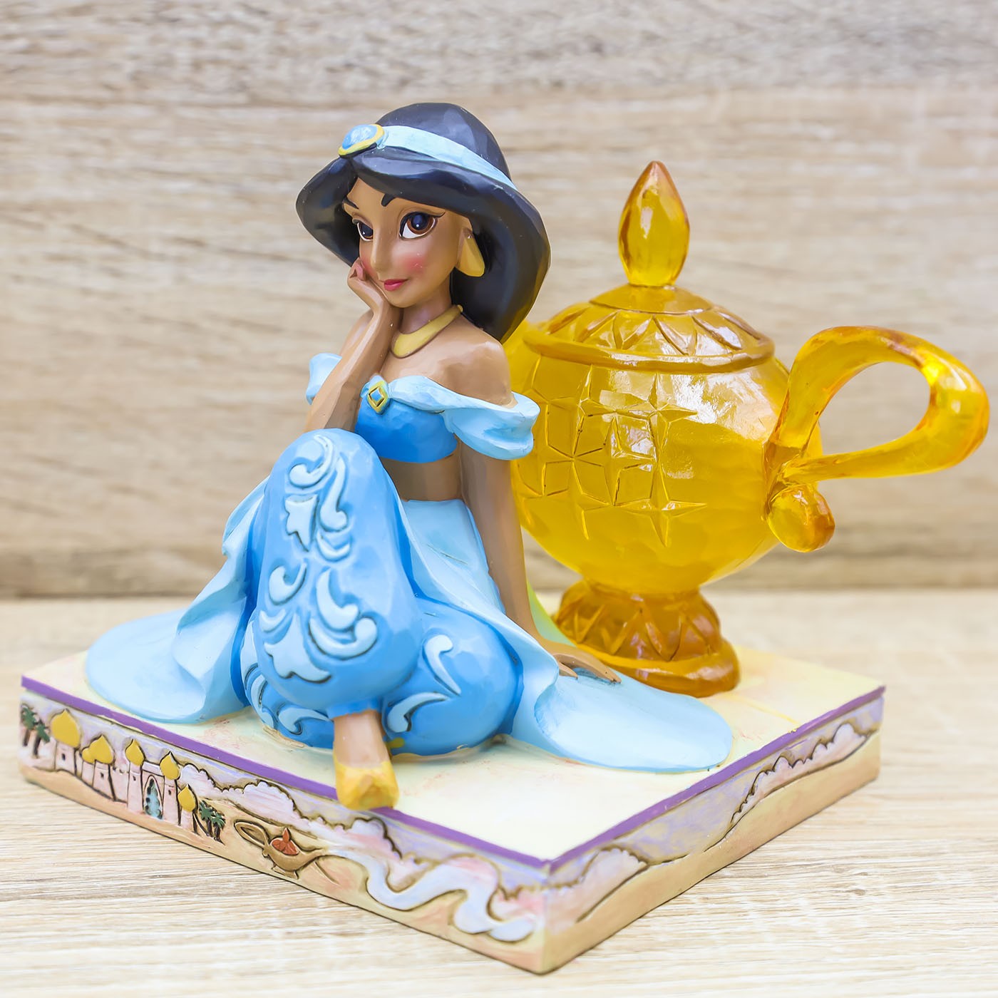 Principessa Jasmine con la Lampada del Genio Disney Traditions
