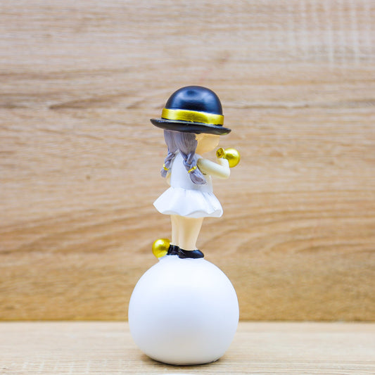 Bimba con Palloncino Cuore Matto