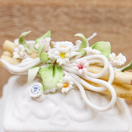 Portagioie Linea Fiorellini Porcellana di Capodimonte