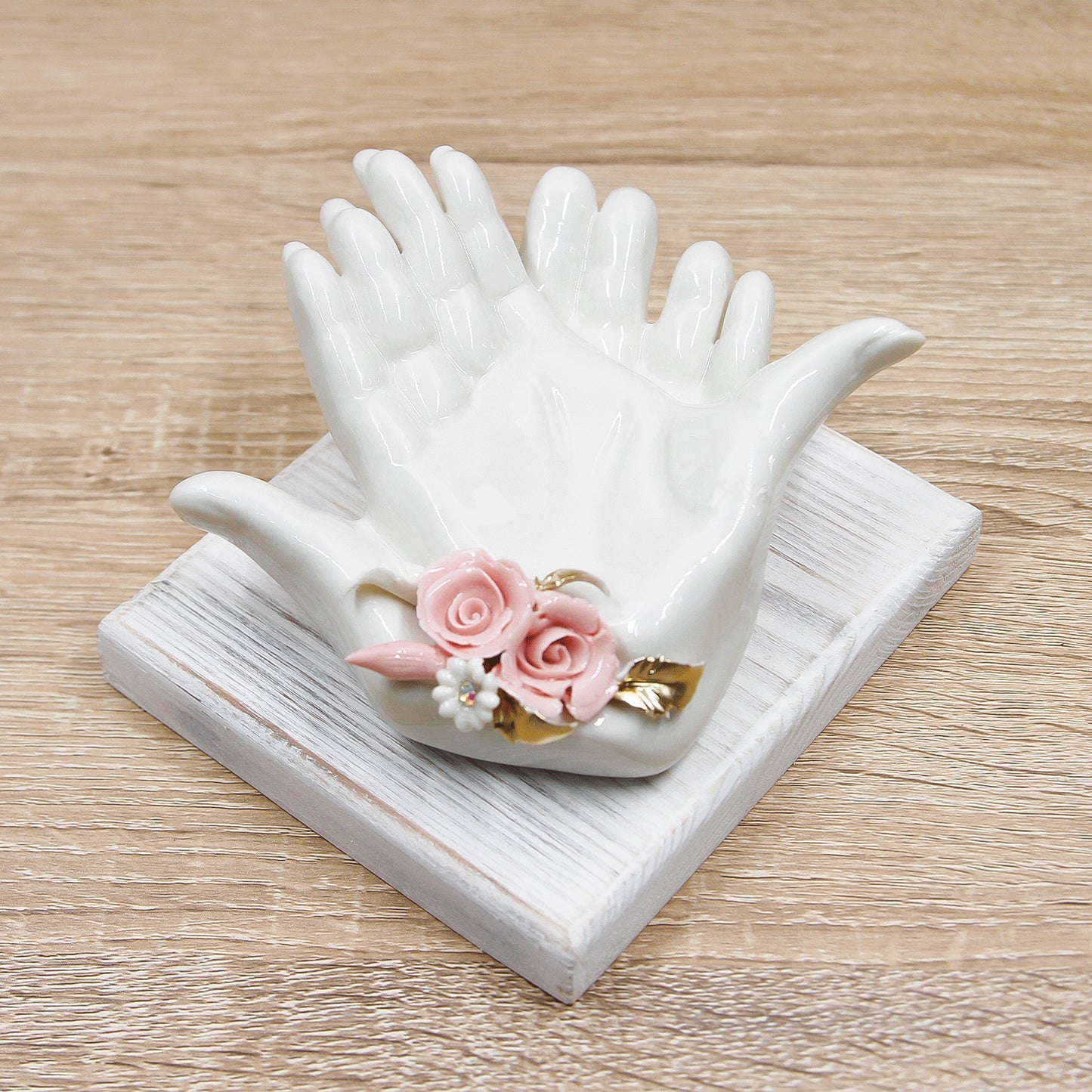 Mani con Rose Porcellana di Capodimonte