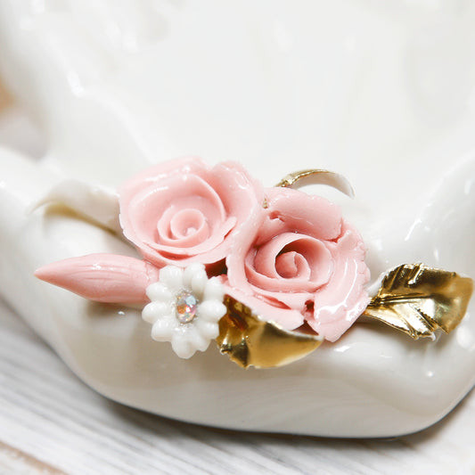 Mani con Rose Porcellana di Capodimonte
