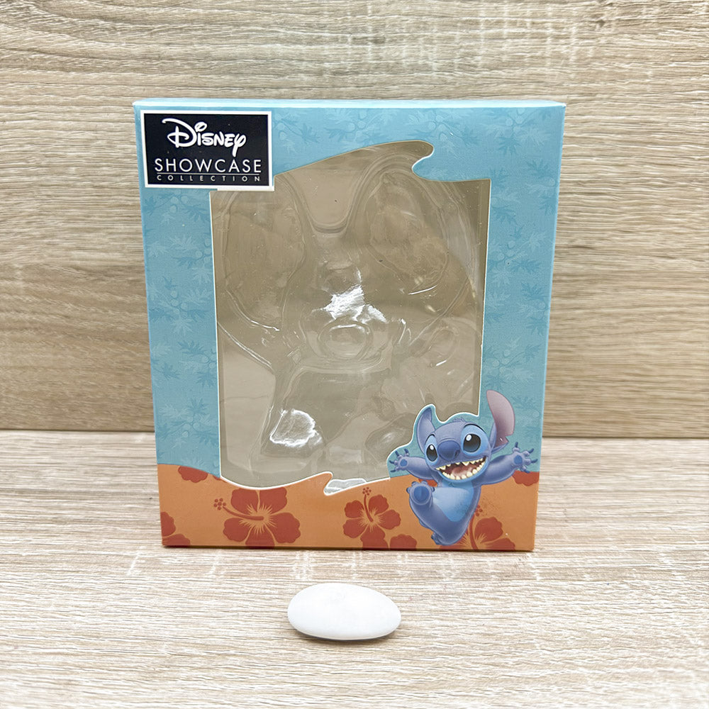 Stitch con Libro Disney Showcase