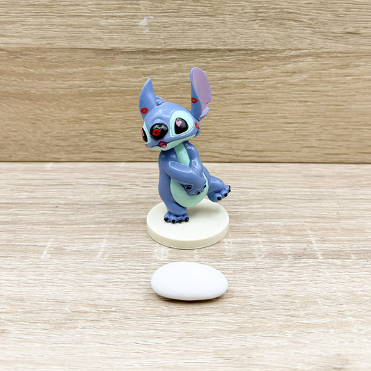 Stitch ricoperto di Baci Disney