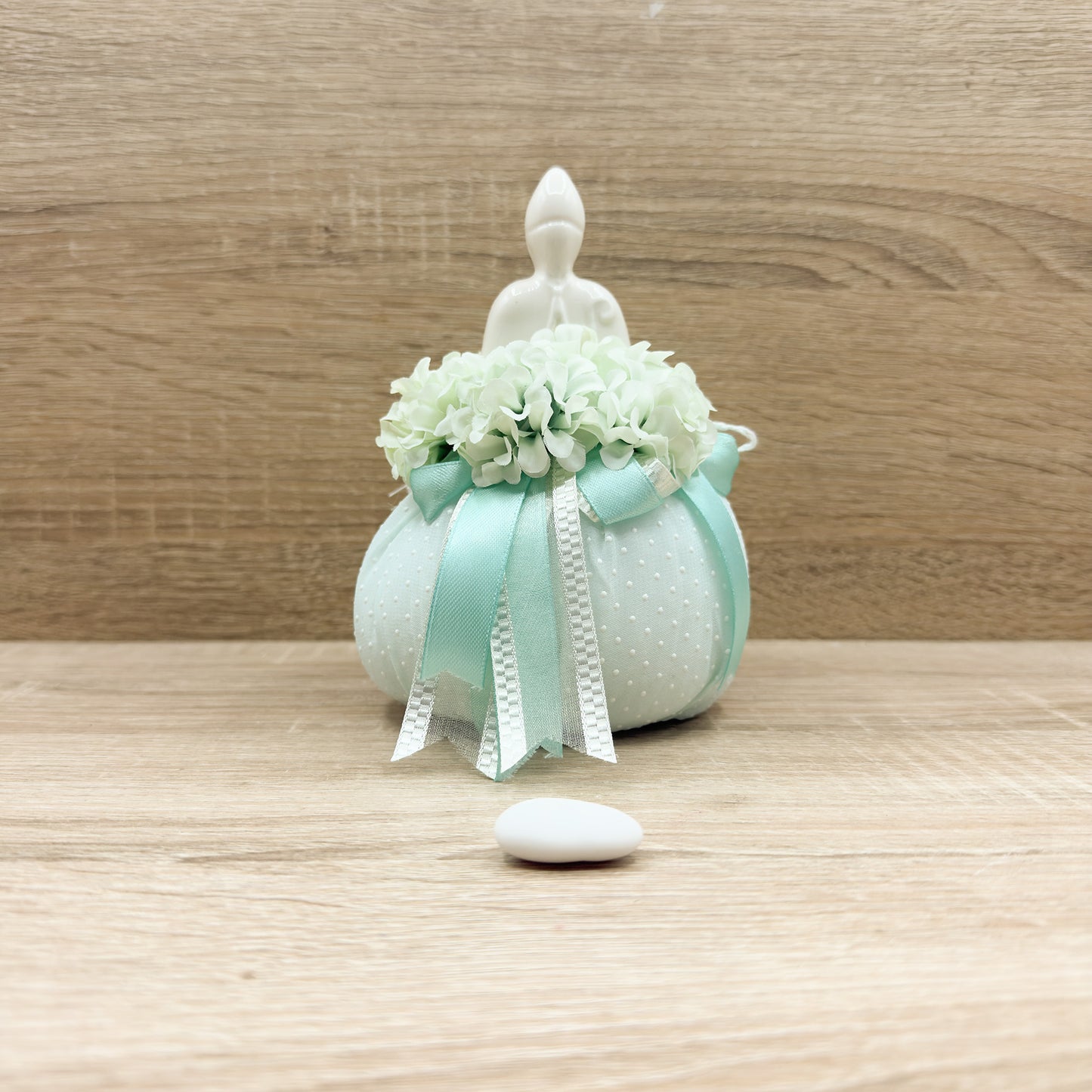 Sacchettone Pois Tiffany Con Ortensie e San Gennaro Orchidea Bomboniere