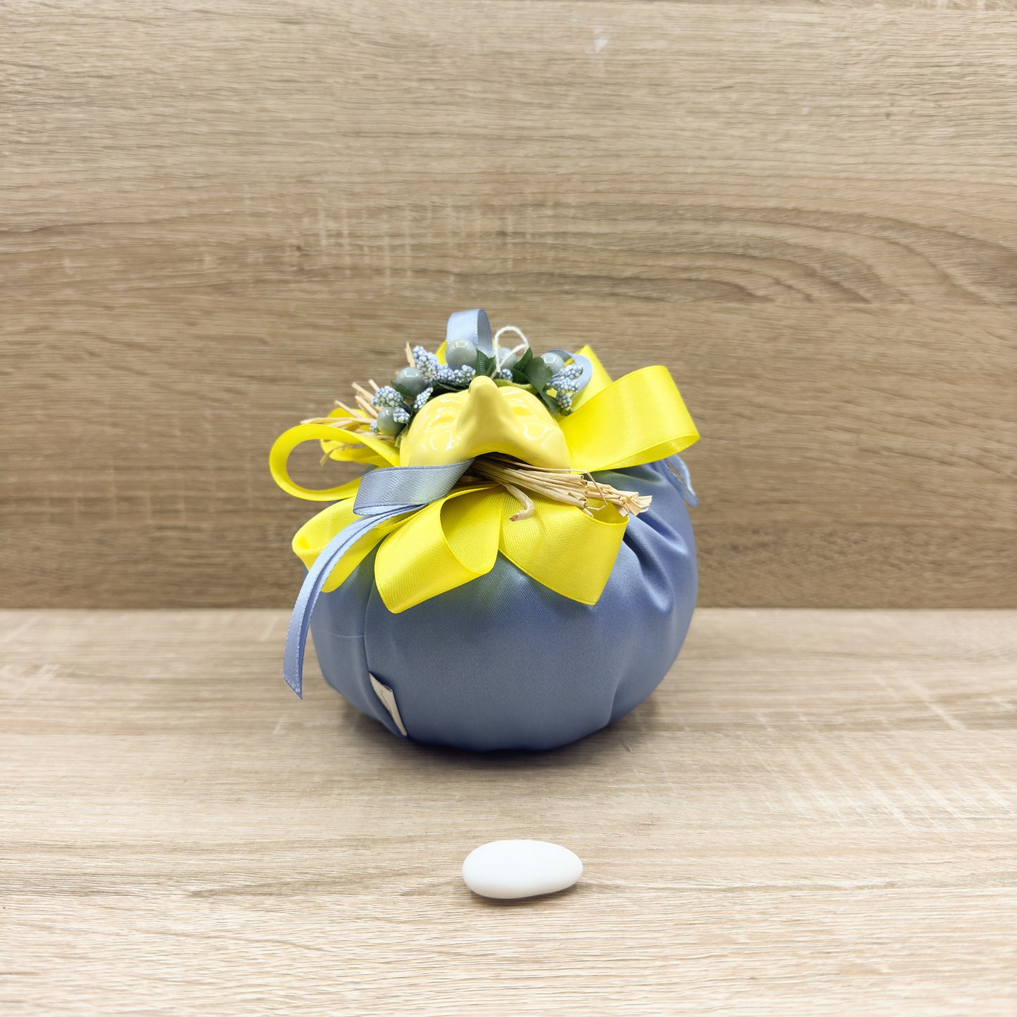 Sacchetto Puffo Con Fiori E Con Maschera Pulcinella Orchidea Bomboniere