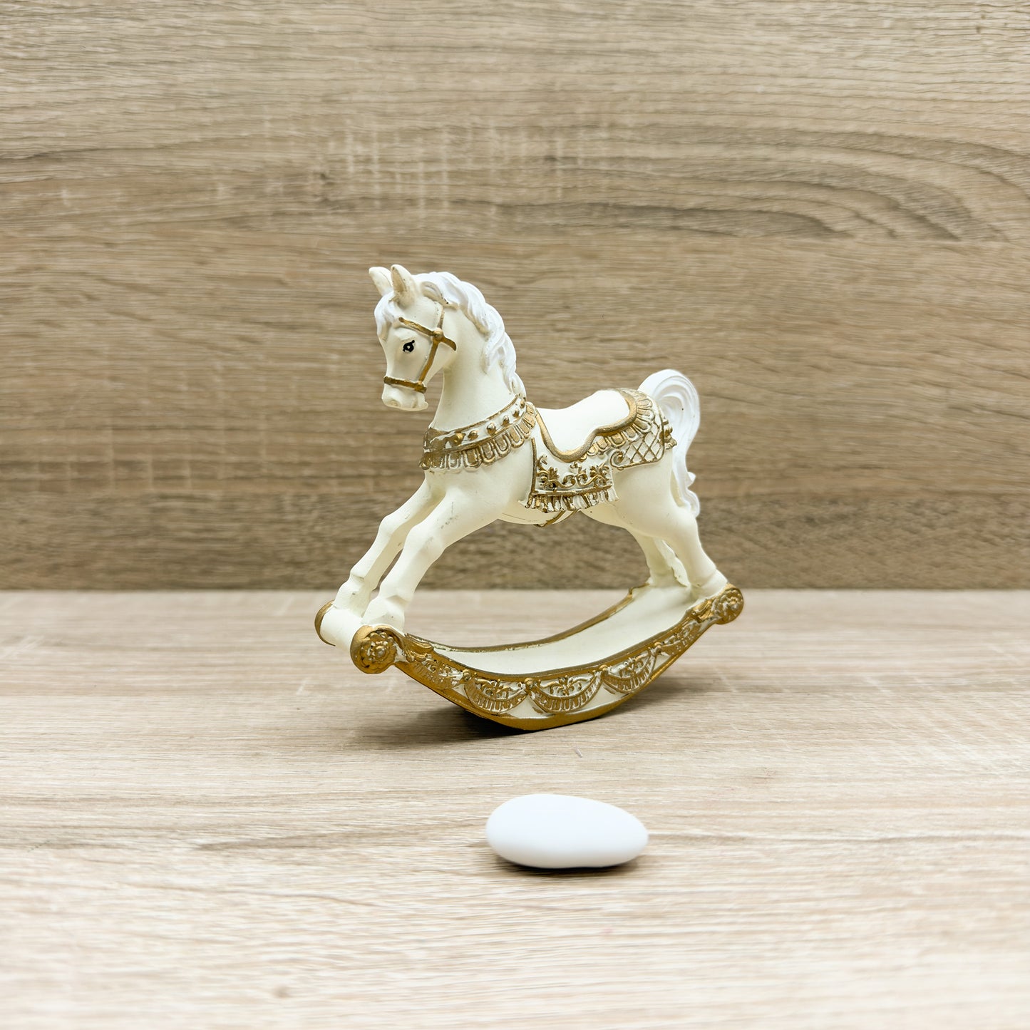 Cavallo A Dondolo Bianco Piccolo Mandorle by Paben