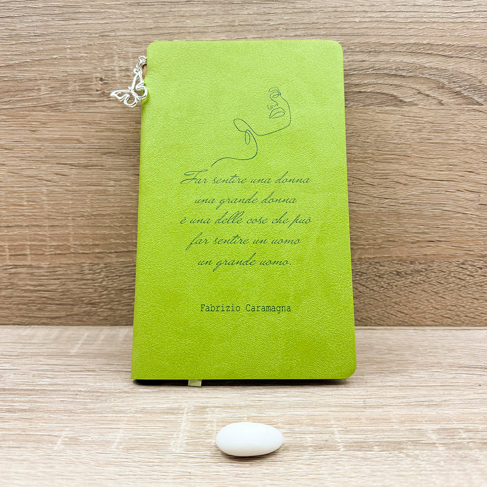 Blocco Note Verde e Matita con Ciondolo Farfalla Tabor