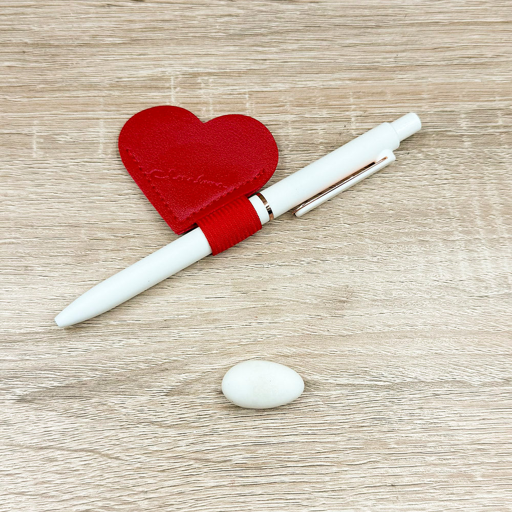 Segnalibro Cuore Rosso con Penna Claraluna