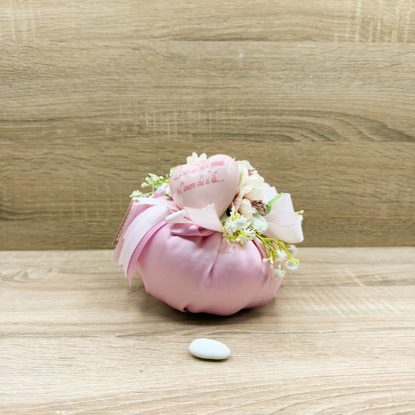 Sacco In Raso Rosa Con Cuore Orchidea Bomboniere