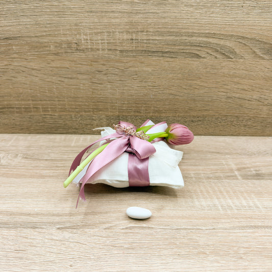 Cuscino Bianco Con Tulipani Rosa Orchidea Bomboniere