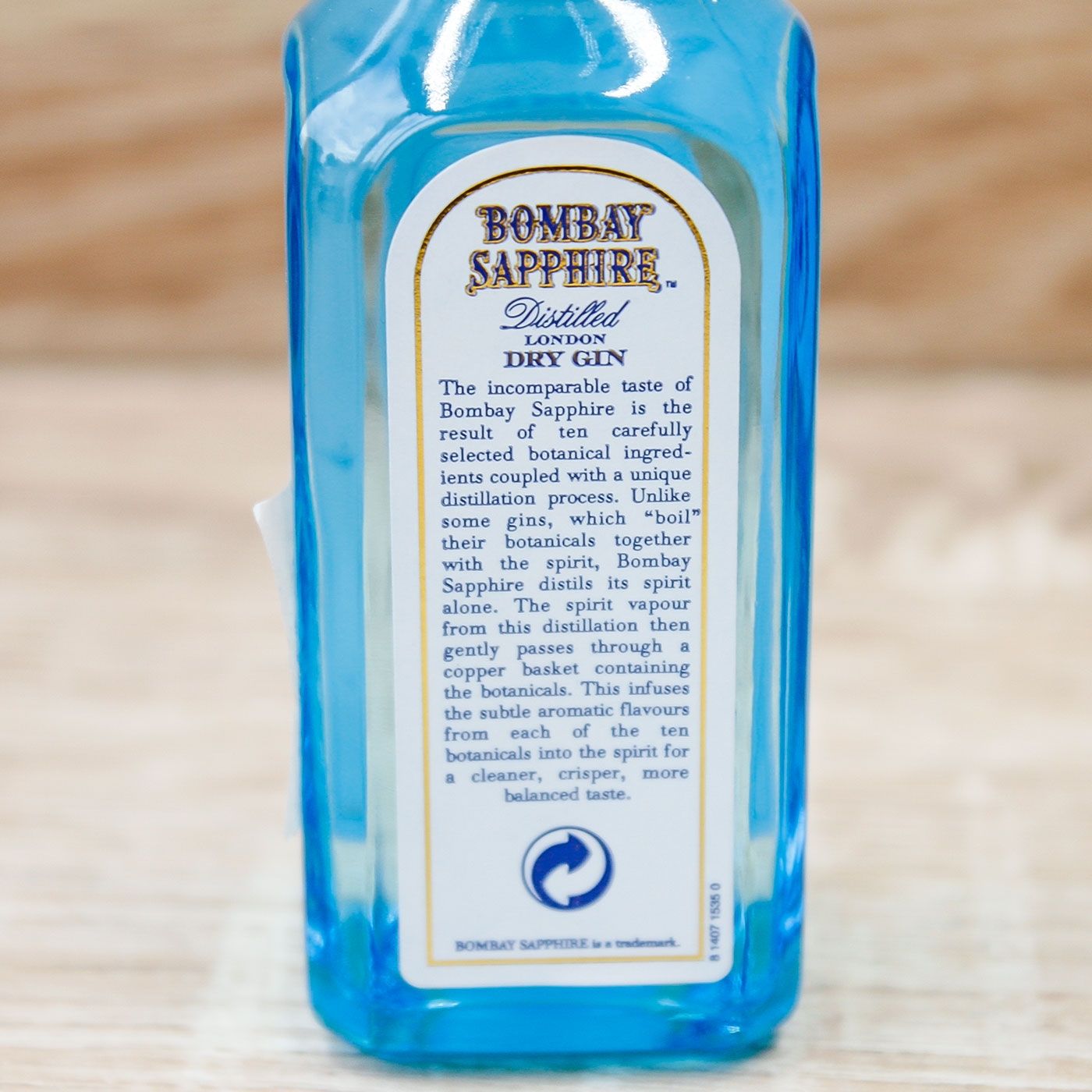 Bottiglia Mignon Gin Bombay Sapphire