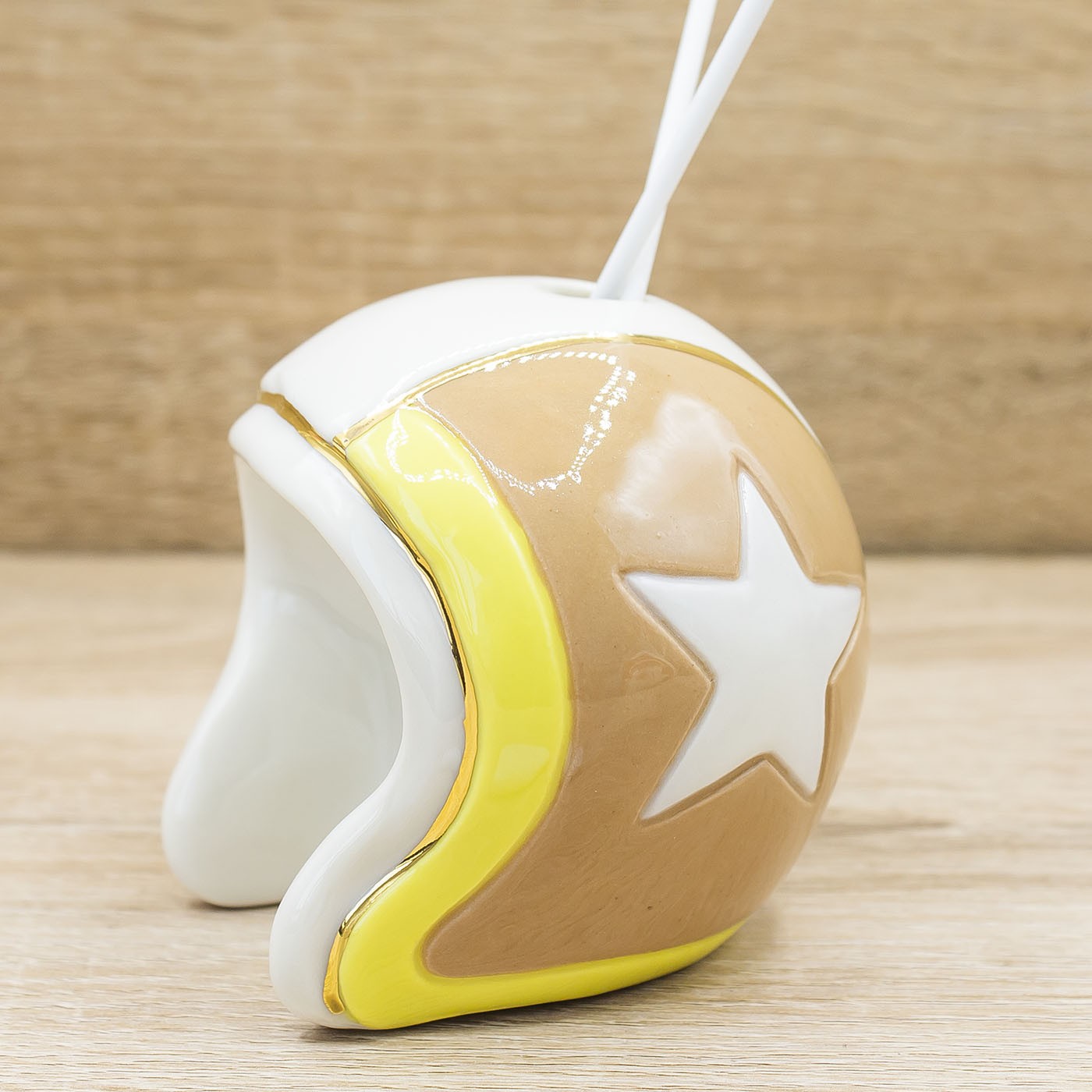 Profumatore Casco Tortora e Giallo Pienne Design